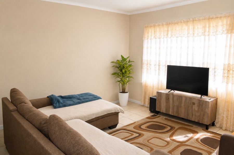 2 Bedroom Property for Sale in La Hoff North West